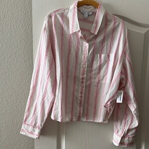 Old Navy White Shirt with Pink Stripes Cropped L NWT